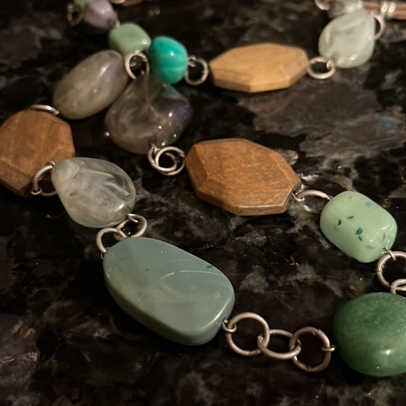 Three colorful necklaces - Picture 9 of 9